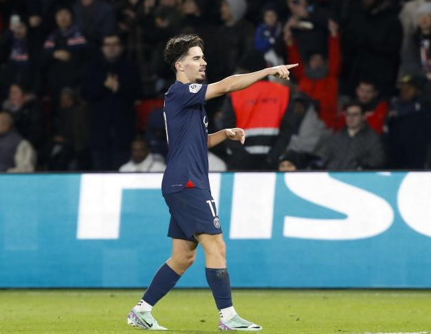 这支队伍凭 这支队伍凭