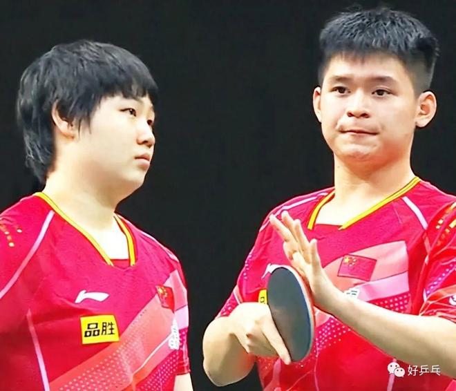 线两步开外 线两步开外