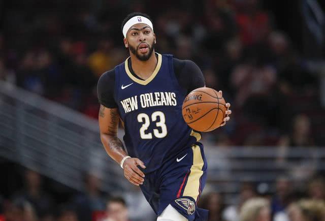 铜牌收入囊 铜牌收入囊