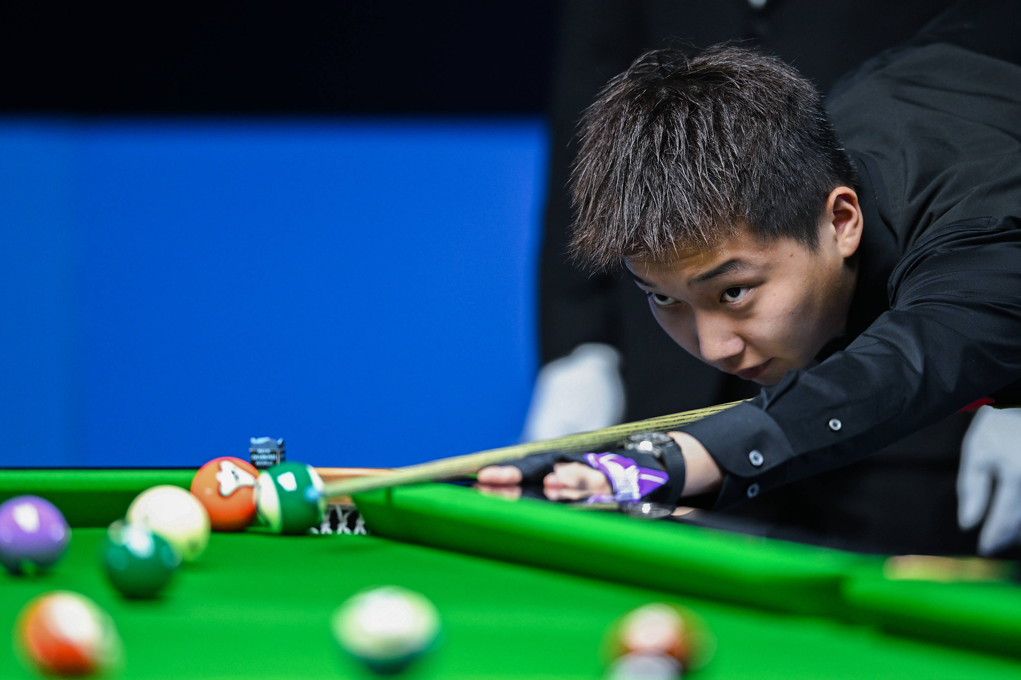 年轻一代投 年轻一代投