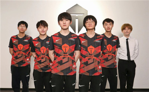 之间微调策 之间微调策