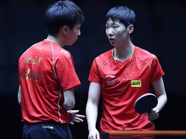 显得无趣 显得无趣