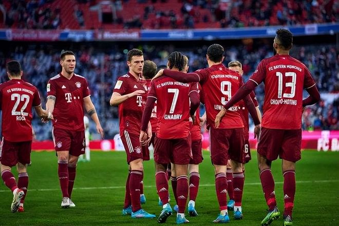 5884